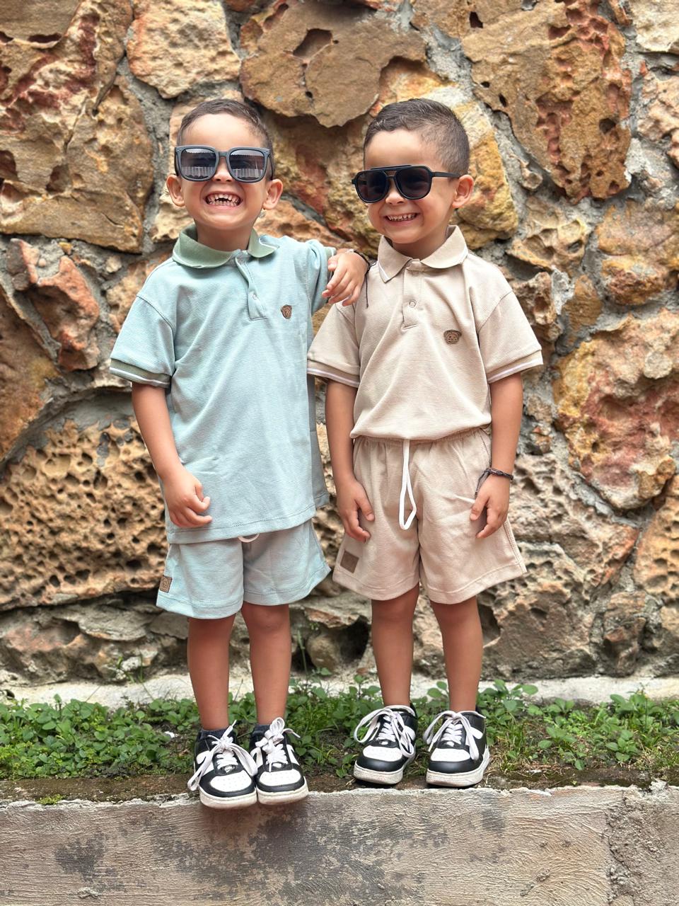 CONJUNTO EMILIANO